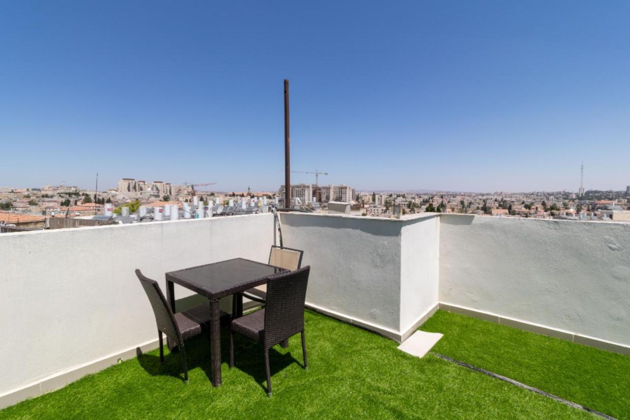 Nhe Machne Yehuda Apartments Yerusalem Bagian luar foto