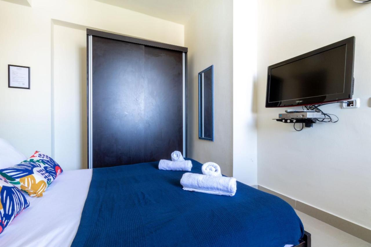 Nhe Machne Yehuda Apartments Yerusalem Bagian luar foto
